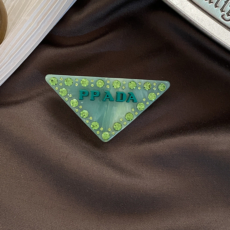 Prade Triangle Hair Clip