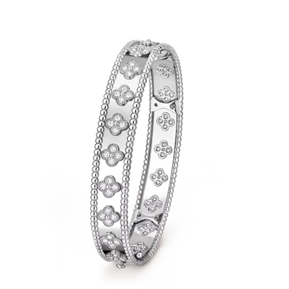 VCA Perlée clovers bracelet, classic model